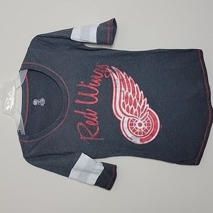 Women's Red Wings Shirts